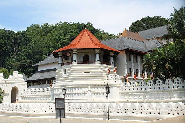 secretlanka-temple